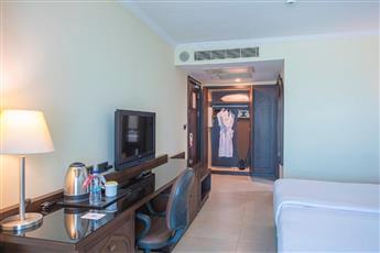 Crowne Plaza Antalya By IHG 5*
