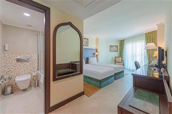 Crowne Plaza Antalya By IHG 5*