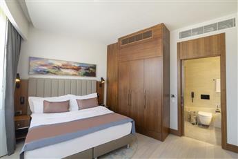 Crowne Plaza Cappadocia Nevsehir 5*