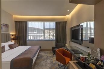 Crowne Plaza Cappadocia Nevsehir 5*