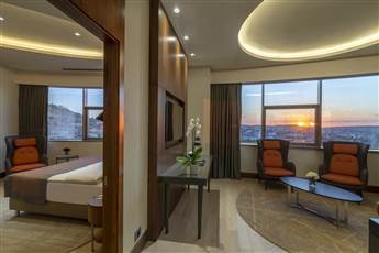 Crowne Plaza Cappadocia Nevsehir 5*