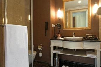 Crowne Plaza Istanbul Asia Hotel