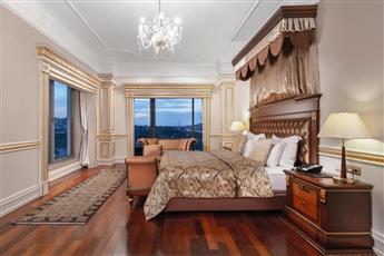 Crowne Plaza Istanbul Asia Hotel