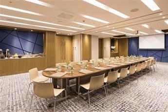 Crowne Plaza Istanbul Florya 5*