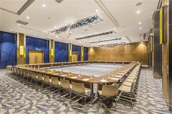 Crowne Plaza Istanbul Florya 5*