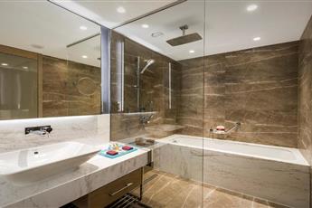 Crowne Plaza Istanbul Florya 5*