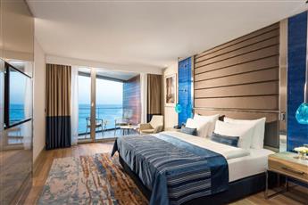Crowne Plaza Istanbul Florya 5*
