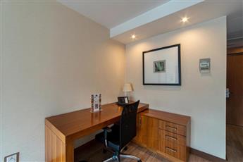 Crowne Plaza Istanbul Harbiye 5*