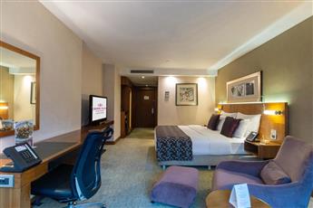 Crowne Plaza Istanbul Harbiye 5*