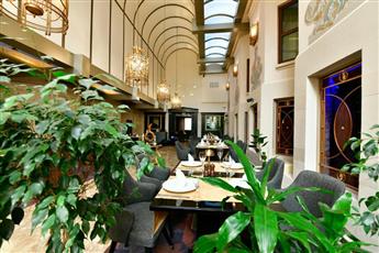 Crowne Plaza Istanbul Old City by IHG 5*