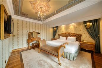 Crowne Plaza Istanbul Old City by IHG 5*