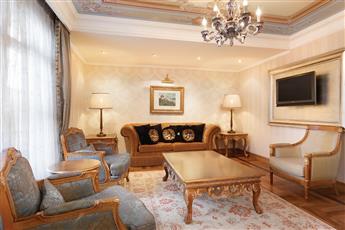 Crowne Plaza Istanbul Old City by IHG