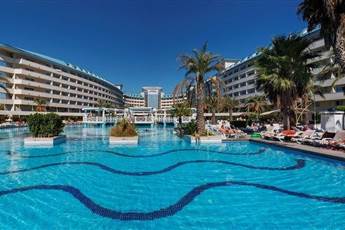 Crystal Admiral Resort Suites & Spa 5*