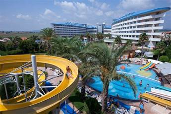 Crystal Admiral Resort Suites & Spa 5*