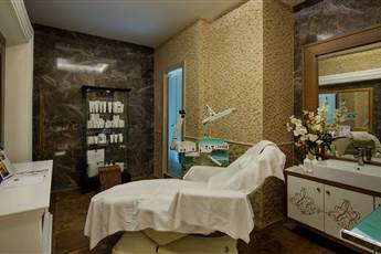 Crystal Admiral Resort Suites & Spa 5*