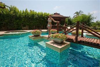 Crystal Admiral Resort Suites & Spa 5*