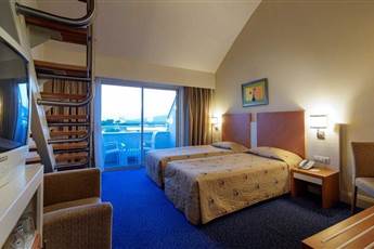 Crystal Admiral Resort Suites & Spa 5*