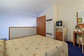 Crystal Admiral Resort Suites & Spa 5*