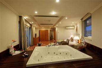 Crystal Admiral Resort Suites & Spa 5*