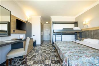 Crystal Aura Beach Resort & Spa 5*