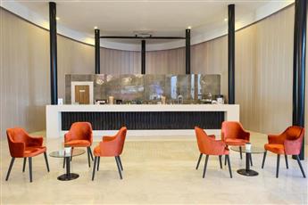 Crystal Centro Pearl Collection