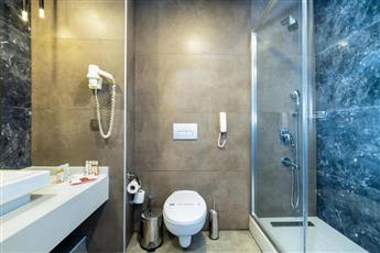 Crystal Centro Pearl Collection
