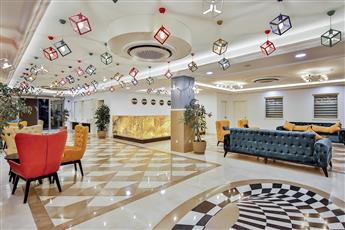 Crystal Club World of Colours 4*