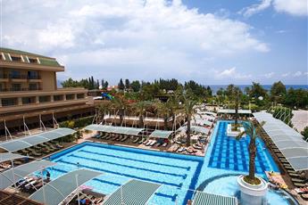 Crystal De Luxe Resort & Spa 5*