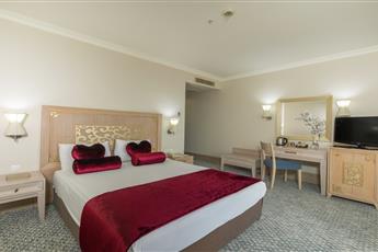 Crystal Family Resort & Spa 5*