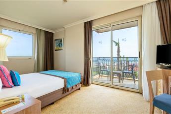 Crystal Family Resort & Spa 5*