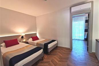 Crystal Flora Beach Resort 5*