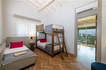 Crystal Flora Beach Resort 5*