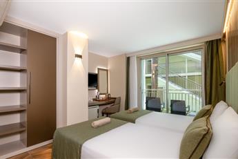 Crystal Flora Beach Resort 5*