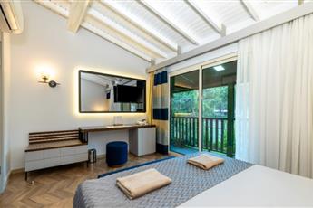 Crystal Flora Beach Resort 5*