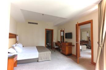 Crystal Prestige Pearl Collection 5*