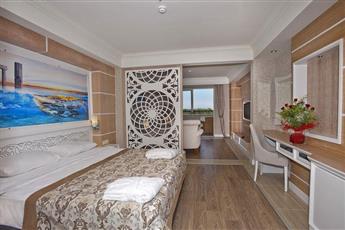 Crystal Sunset Luxury Resort & Spa 5*