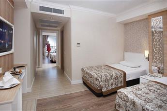 Crystal Sunset Luxury Resort & Spa 5*