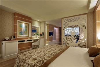 Crystal Sunset Luxury Resort & Spa 5*