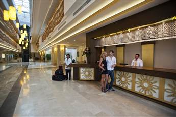 Crystal Tat Beach Golf Resort & Spa 5*