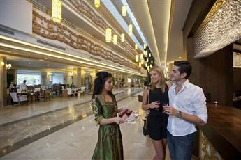 Crystal Tat Beach Golf Resort & Spa 5*