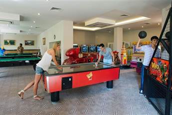 Crystal Tat Beach Golf Resort & Spa 5*