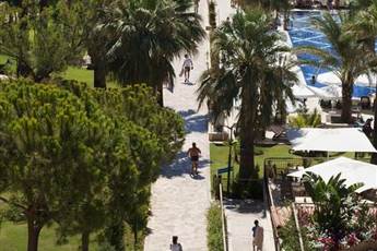 Crystal Tat Beach Golf Resort & Spa 5*