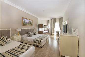 Crystal Tat Beach Golf Resort & Spa 5*