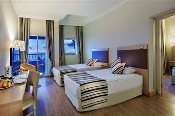 Crystal Tat Beach Golf Resort & Spa 5*