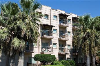 Crystal Tat Beach Pearl Collection 5*