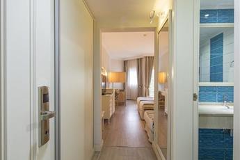 Crystal Tat Beach Pearl Collection 5*