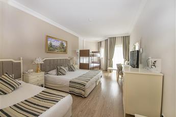 Crystal Tat Beach Pearl Collection 5*