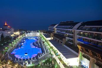 Crystal Waterworld Aqua Collection 5*