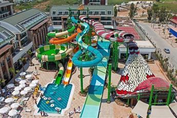 Crystal Waterworld Aqua Collection