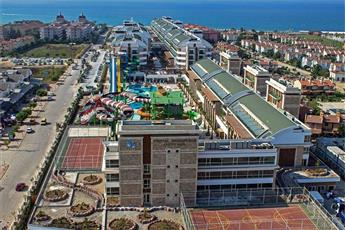 Crystal Waterworld Resort & Spa 5*